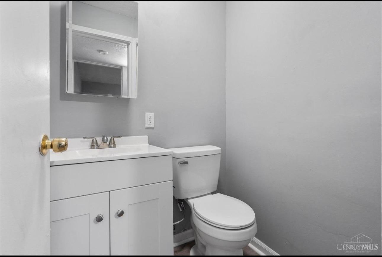 1637 Waverly Avenue, Cincinnati, OH, 45214 — photo 4
