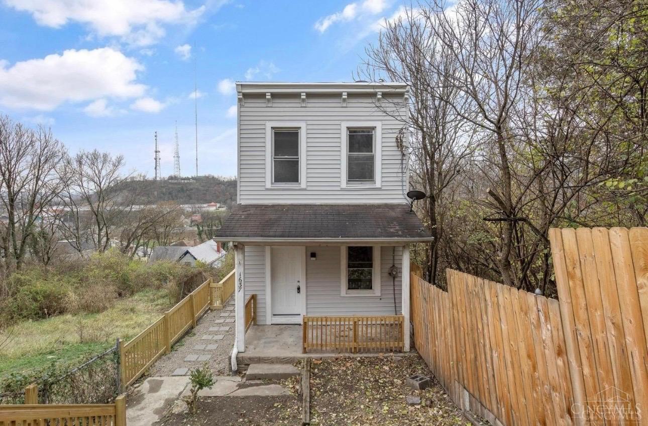 1637 Waverly Avenue, Cincinnati, OH, 45214 — photo 2
