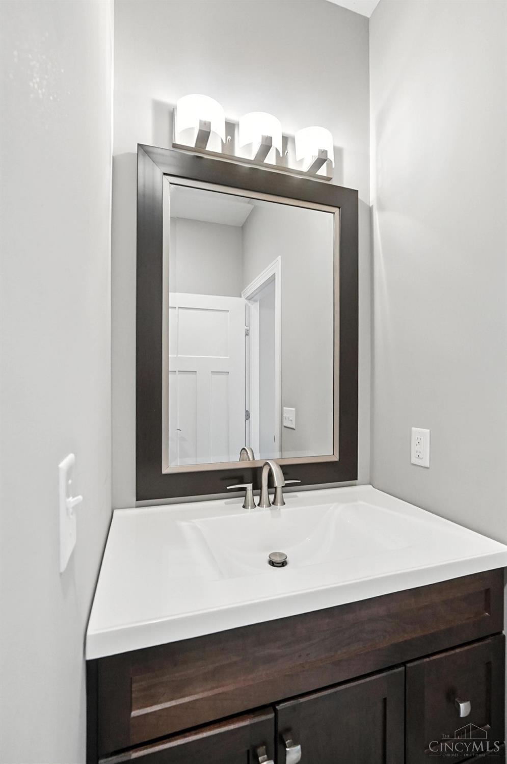 13 Beach Cove, Franklin Twp, OH, 45171 — photo 33