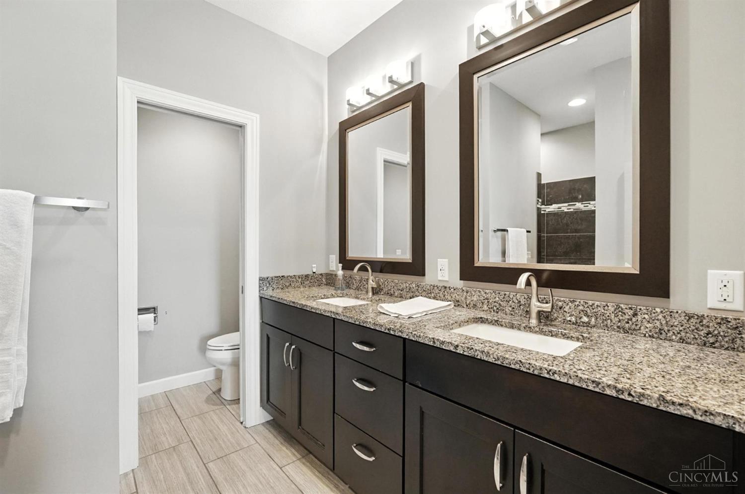 13 Beach Cove, Franklin Twp, OH, 45171 — photo 10