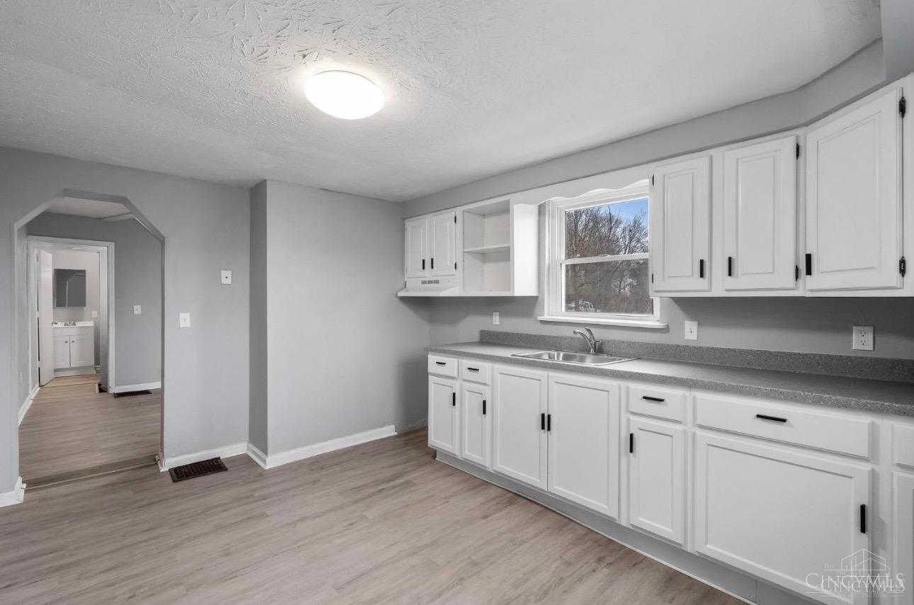 1637 Waverly Avenue, Cincinnati, OH, 45214 — photo 7