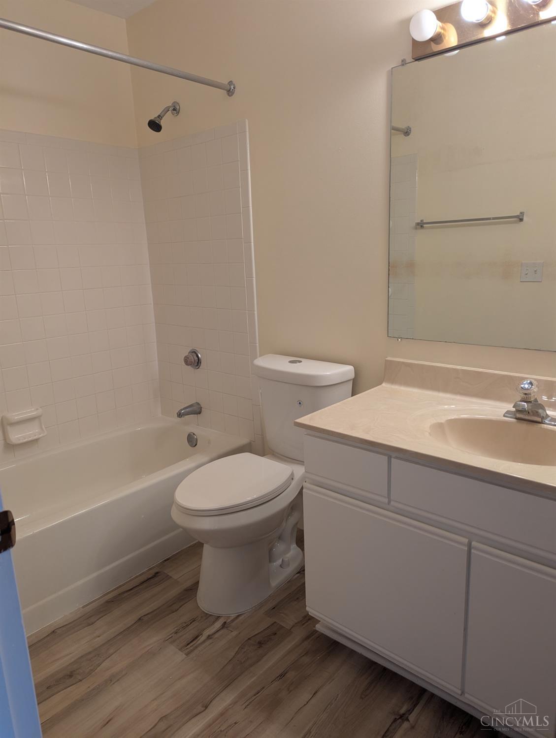 5985 Meadow Creek Drive #8, Milford, OH, 45150 — photo 11