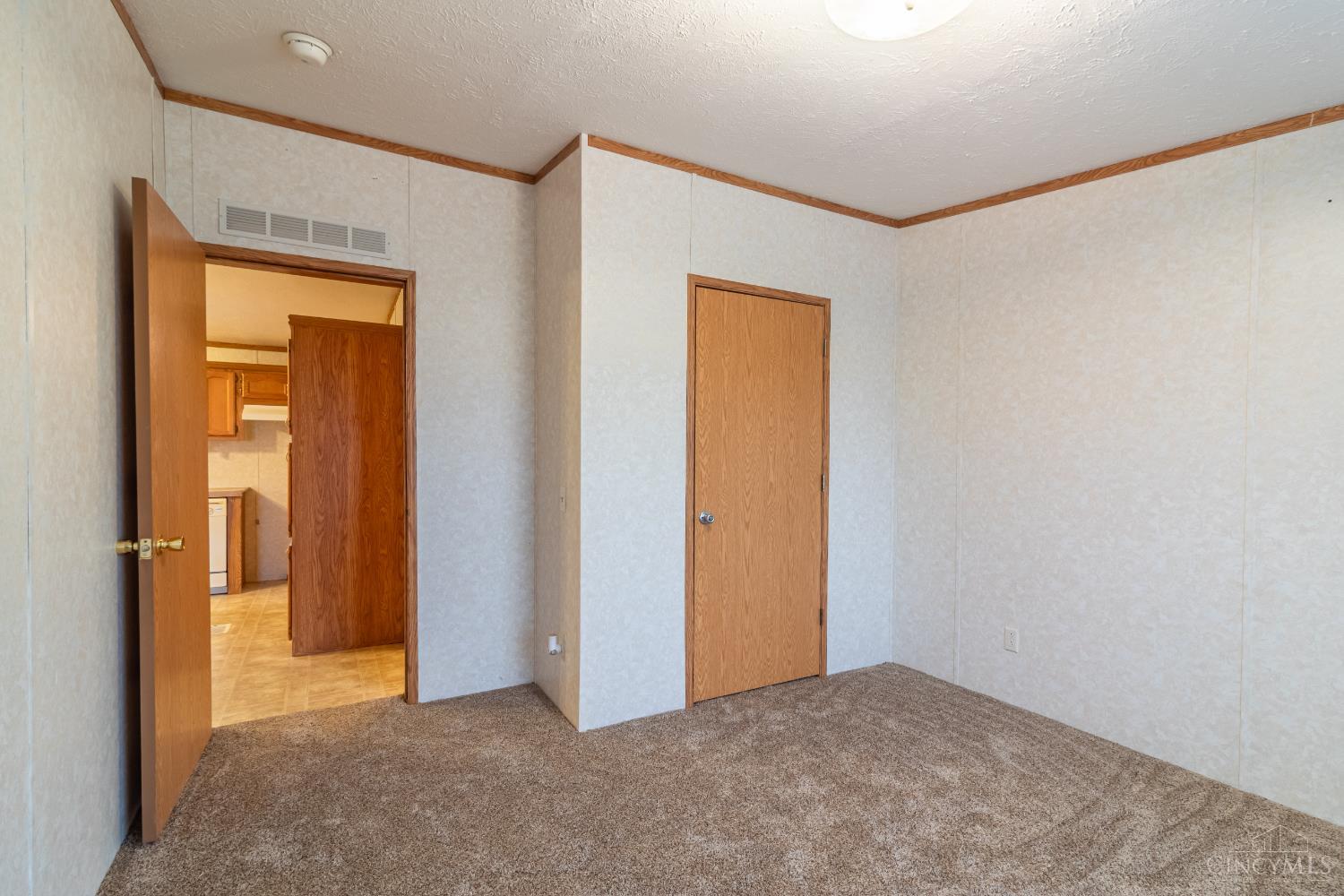 23 High Street, Mowrystown, OH, 45133 — photo 30