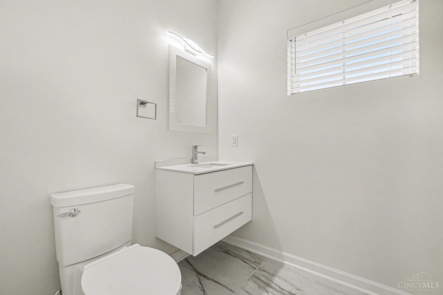 1324 Northwoods Drive, Hillsboro, OH, 45133 — photo 33