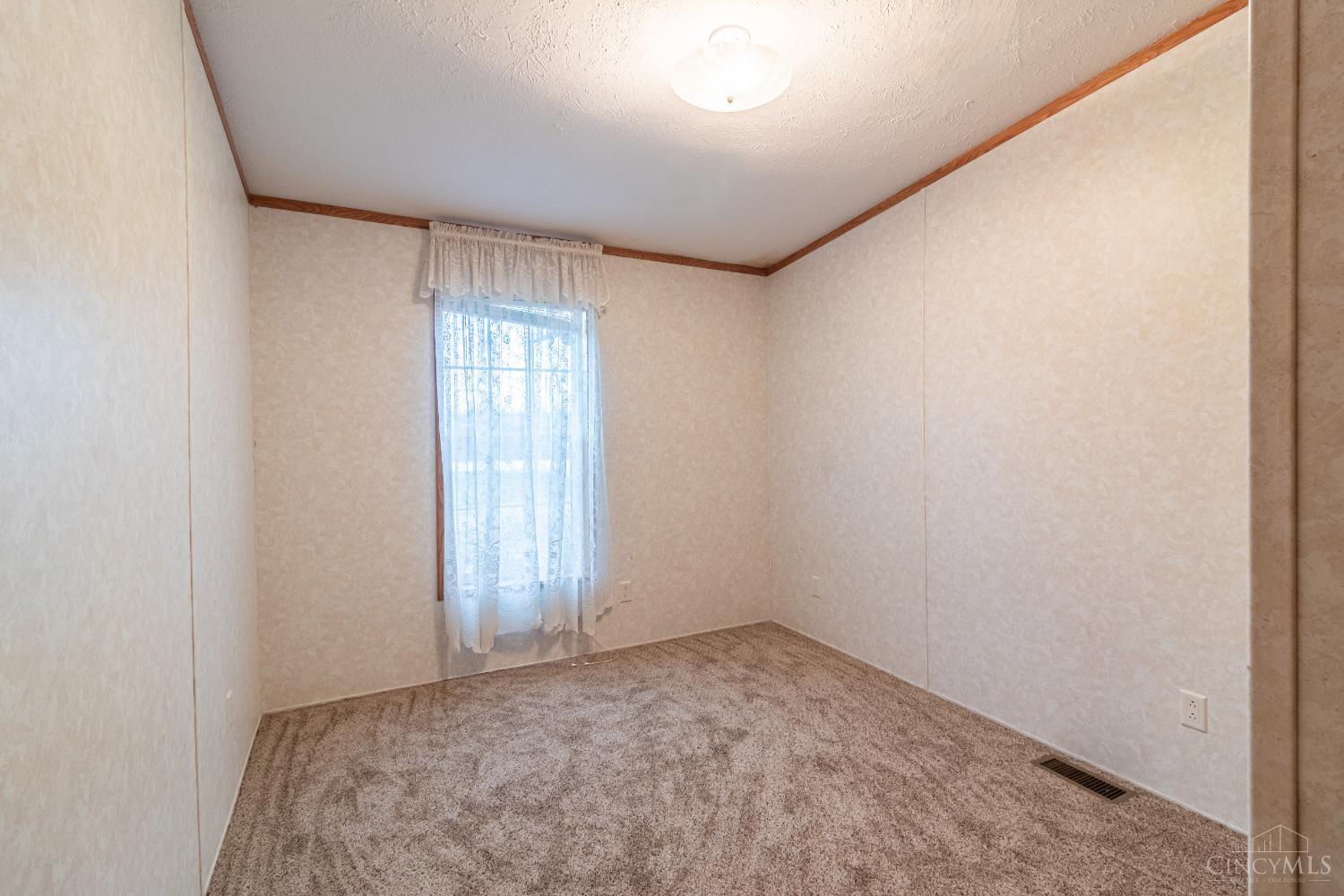 23 High Street, Mowrystown, OH, 45133 — photo 28