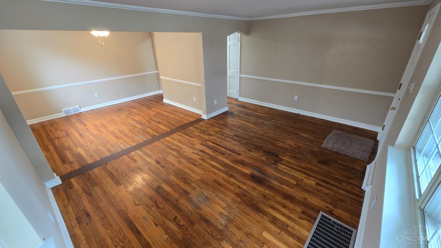 Homes for sale in Sycamore Twp, OH | 8468 Plainfield Rd, Sycamore Twp, OH 45236 | MLS# 1870586