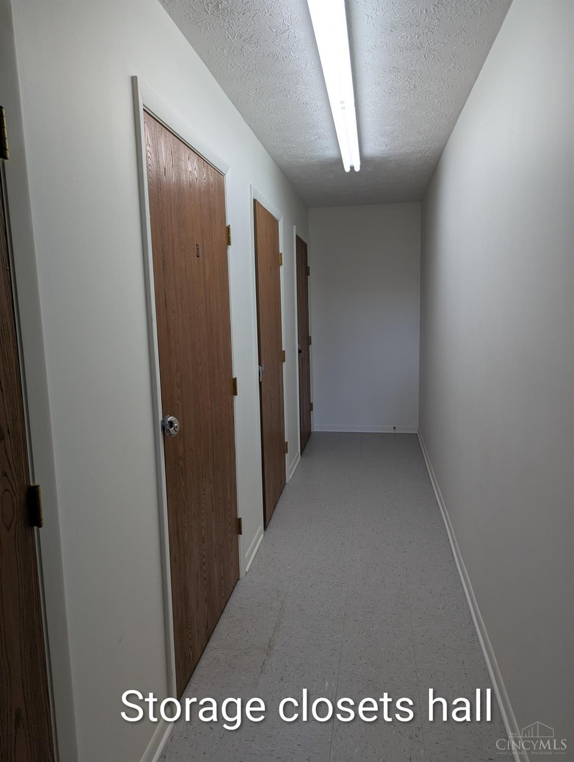 5985 Meadow Creek Drive #8, Milford, OH, 45150 — photo 17