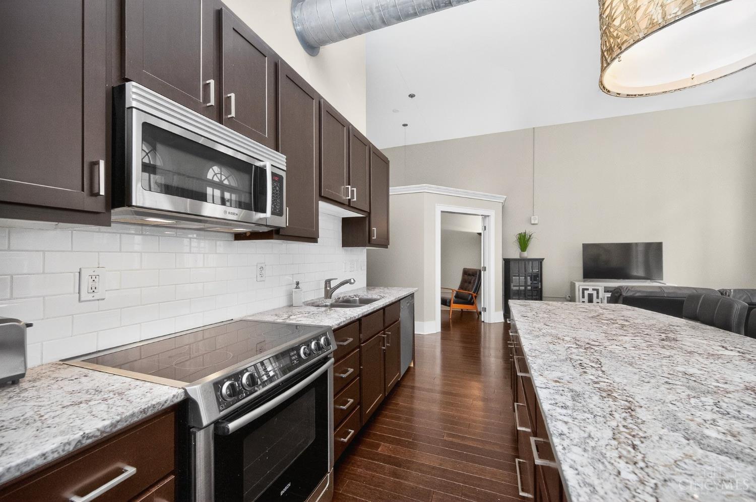 417 Vine Street #201, Cincinnati, OH, 45202 — photo 17