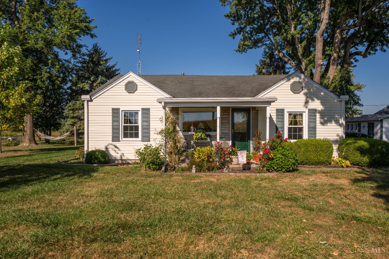 Homes for sale in Silvercreek Twp, OH | 1599 Garringer Rd, Silvercreek Twp, OH 45335 | MLS# 1870842