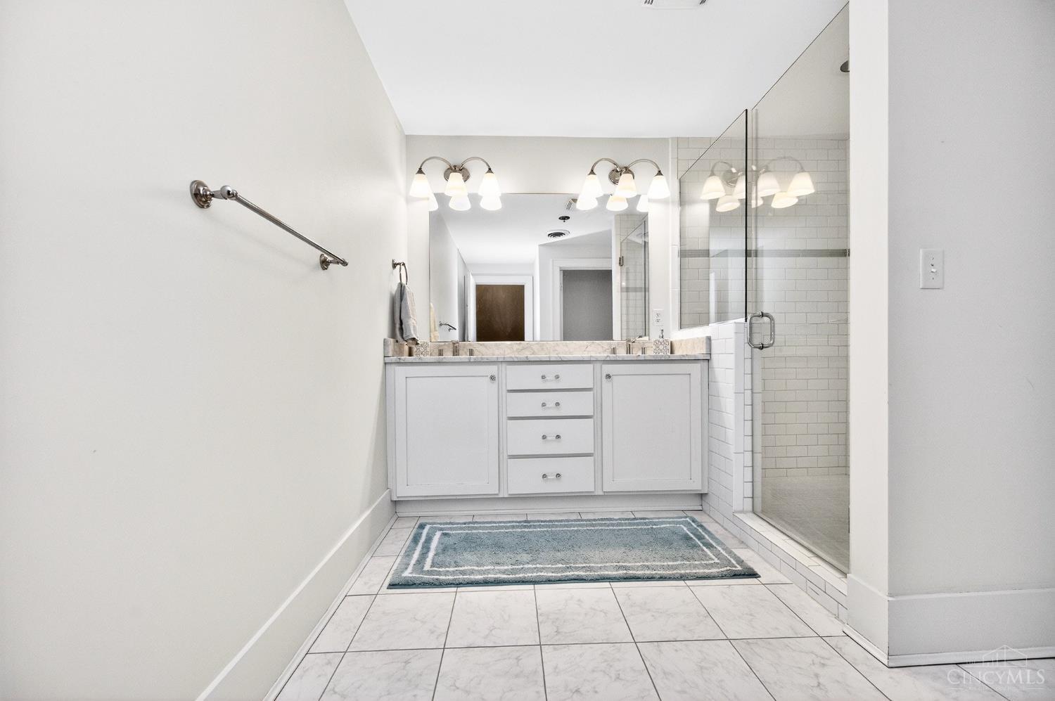 417 Vine Street #201, Cincinnati, OH, 45202 — photo 22