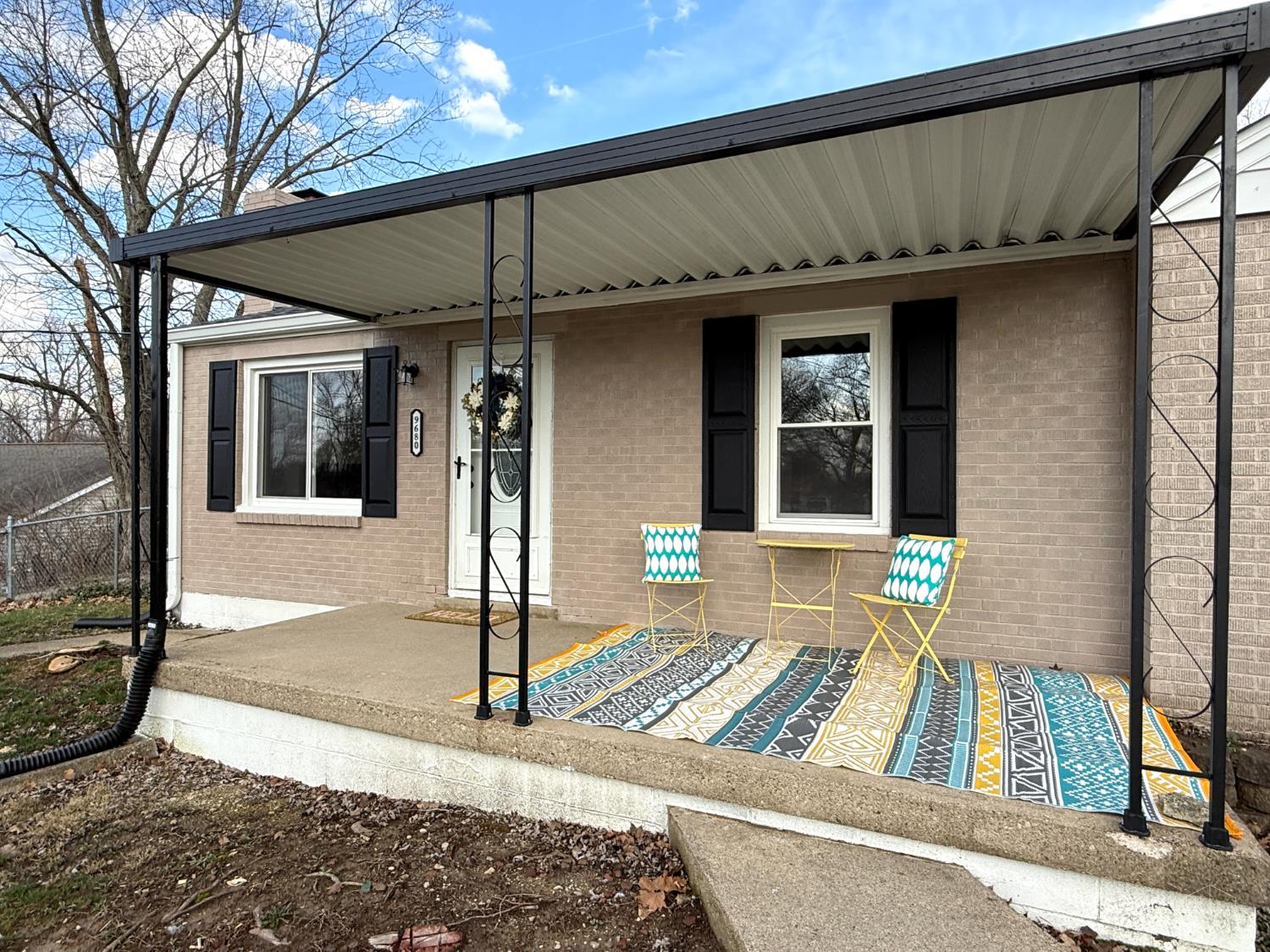 Homes for sale in Franklin Twp, OH | 9680 Williams Dr, Franklin Twp, OH 45005 | MLS# 1869002