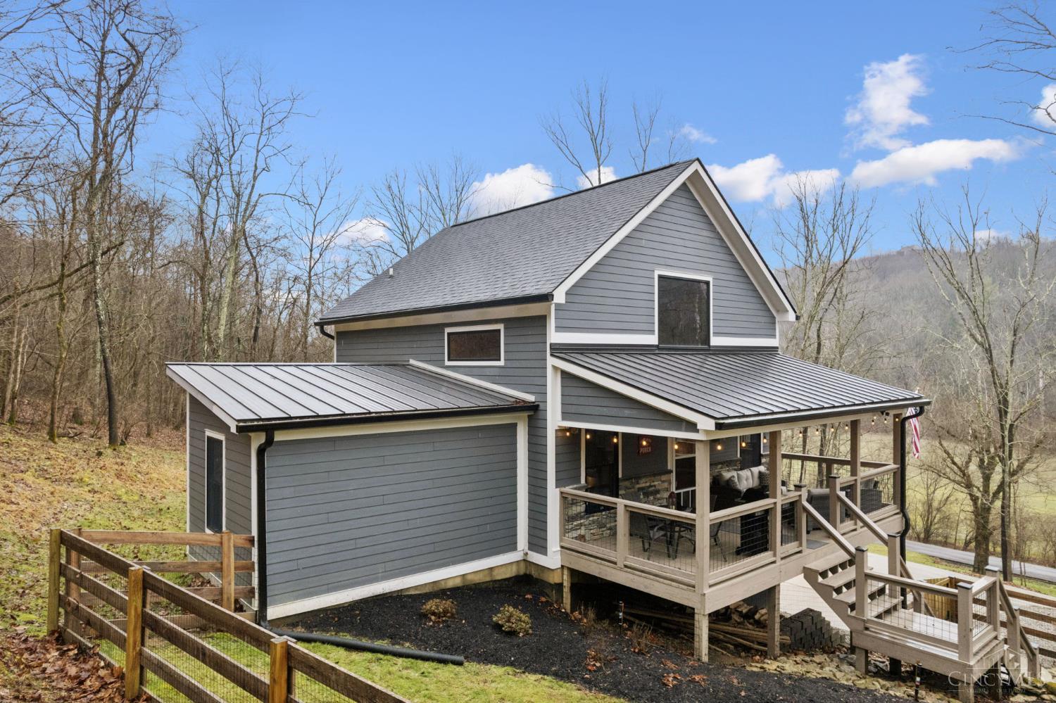 Homes for sale in Washington Twp, OH | 500 Maple Creek Rd, Washington Twp, OH 45153 | MLS# 1870780