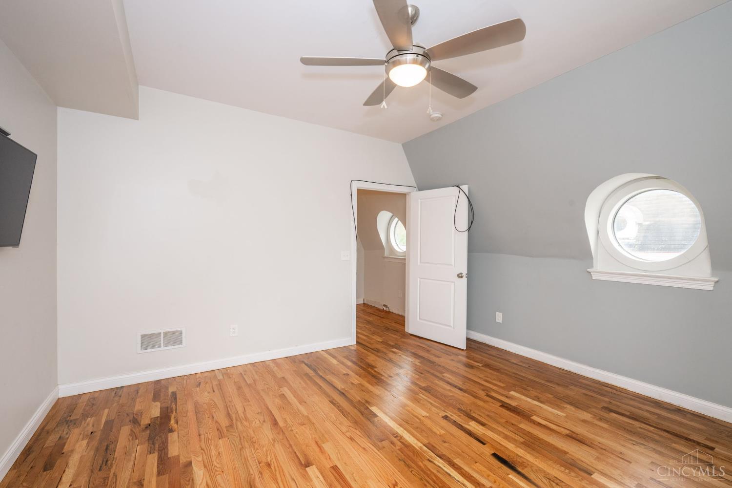 2656 Bellevue Avenue, Cincinnati, OH, 45219 — photo 49