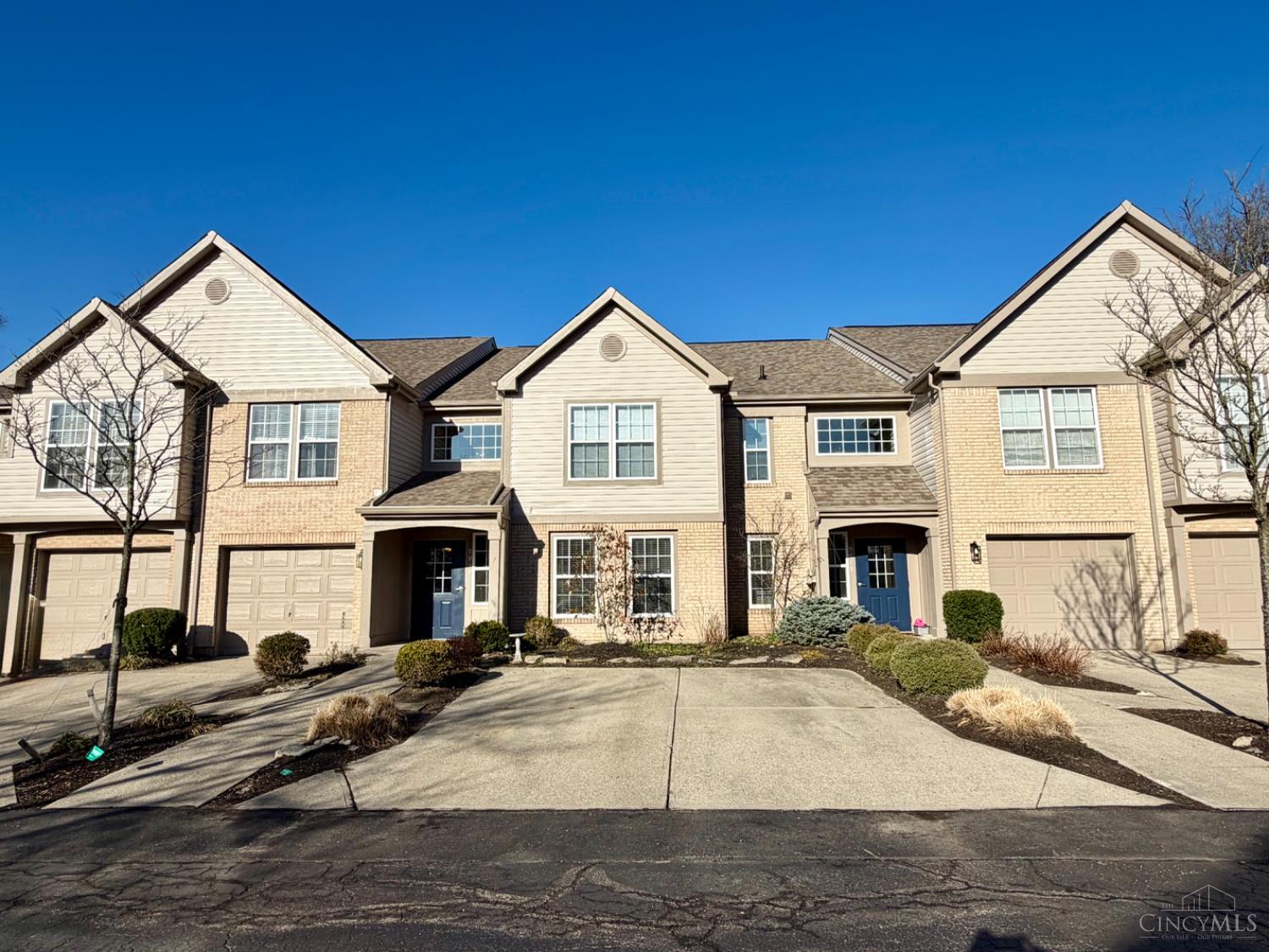 Homes for sale in Sharonville, OH | 9917 Shorewood Ln #5B, Sharonville, OH 45241 | MLS# 1870952