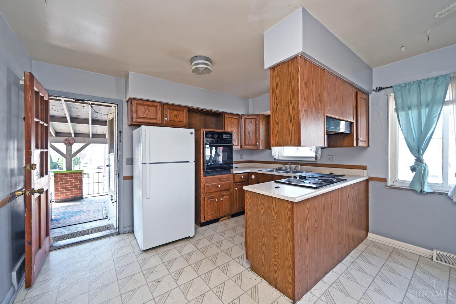 950 Jefferson Avenue, Reading, OH, 45215 — photo 41