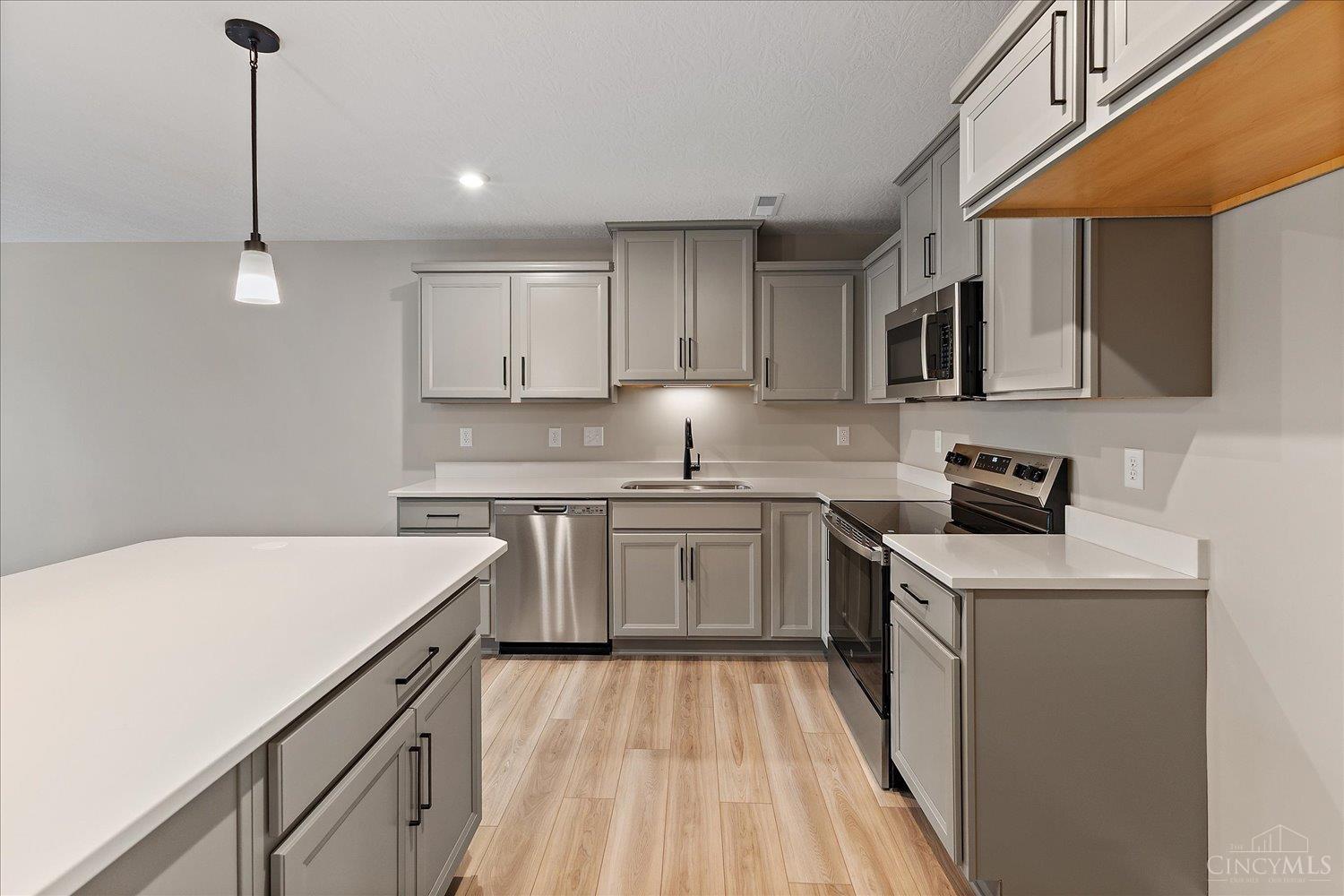 Homes for sale in Union Twp, OH | 539 Tradition Rdg #81102, Union Twp, OH 45245 | MLS# 1842045