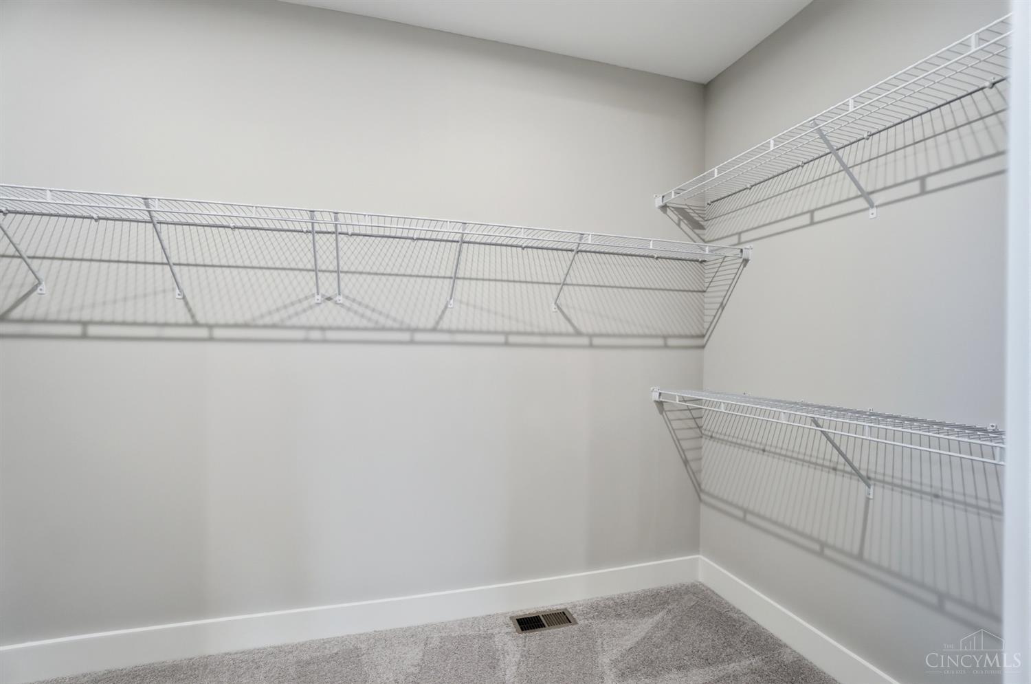 5870 Shetland Court, Liberty Twp, OH, 45011 — photo 29
