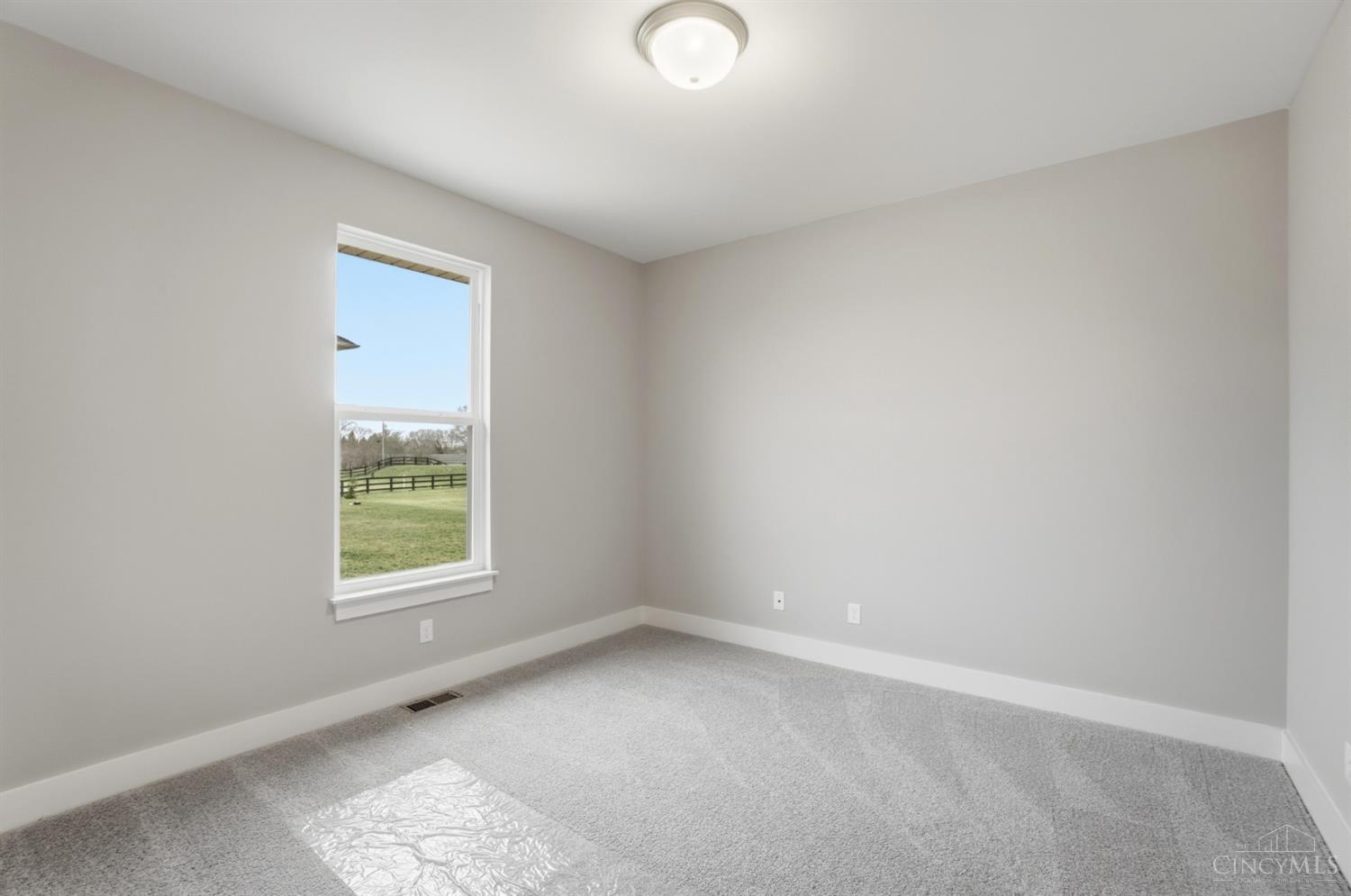 5870 Shetland Court, Liberty Twp, OH, 45011 — photo 36