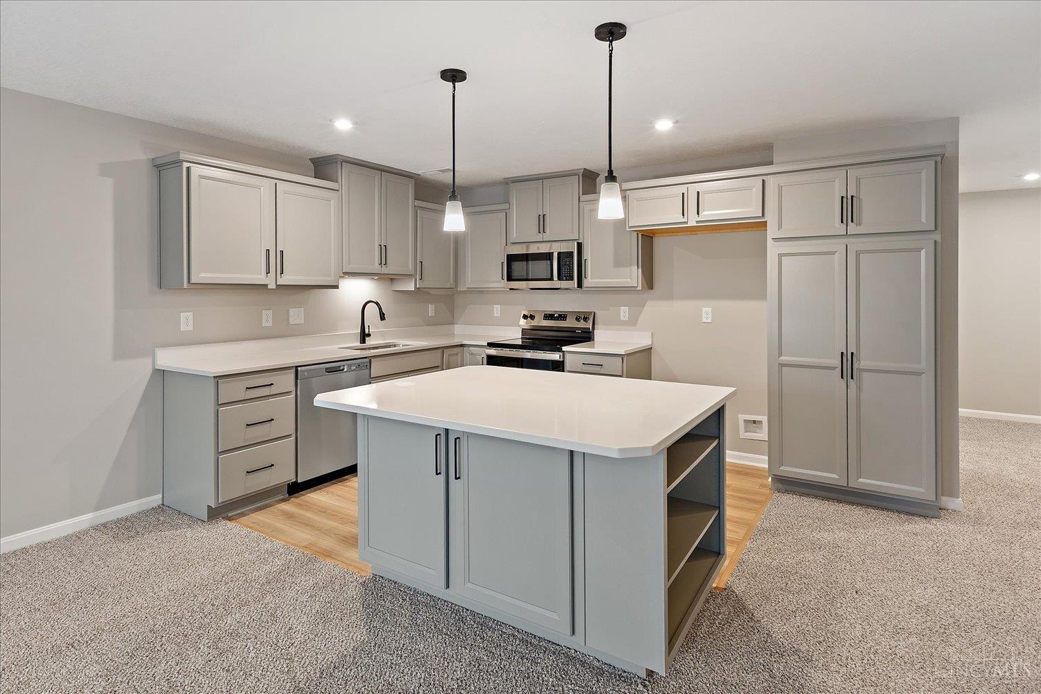 Homes for sale in Union Twp, OH | 539 Tradition Rdg #81102, Union Twp, OH 45245 | MLS# 1842045