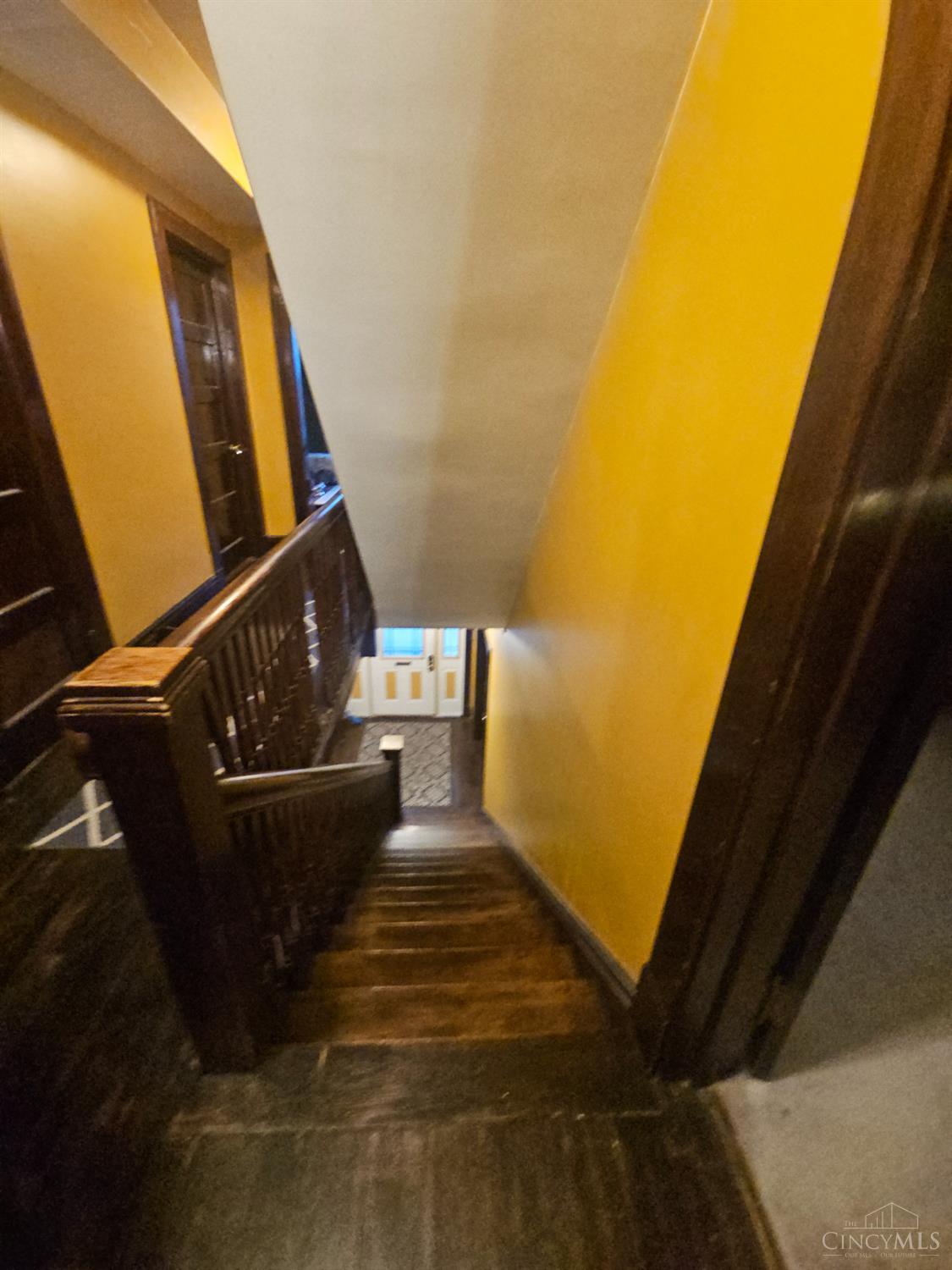 3936 Dickson Avenue, Cincinnati, OH, 45229 — photo 6