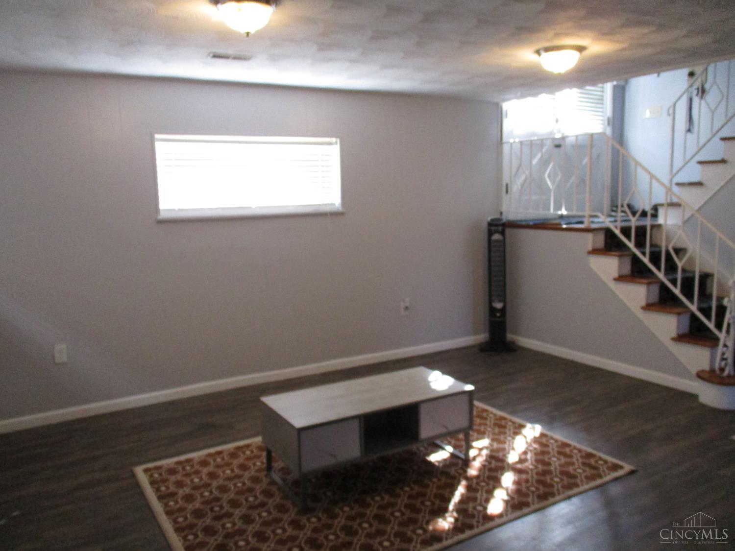 3578 Fieldcrest Drive, Cincinnati, OH, 45211 — photo 10