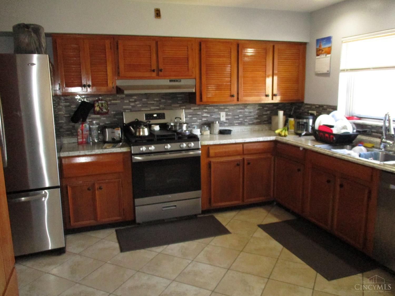 3578 Fieldcrest Drive, Cincinnati, OH, 45211 — photo 16