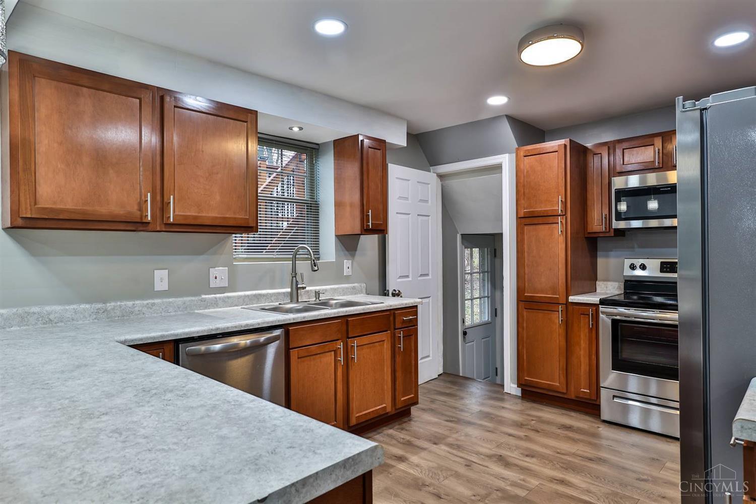 3612 Idlewild Avenue, Cincinnati, OH, 45207 — photo 8