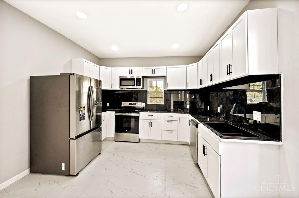3565 Harvey Avenue, Cincinnati, OH, 45229 — photo 17