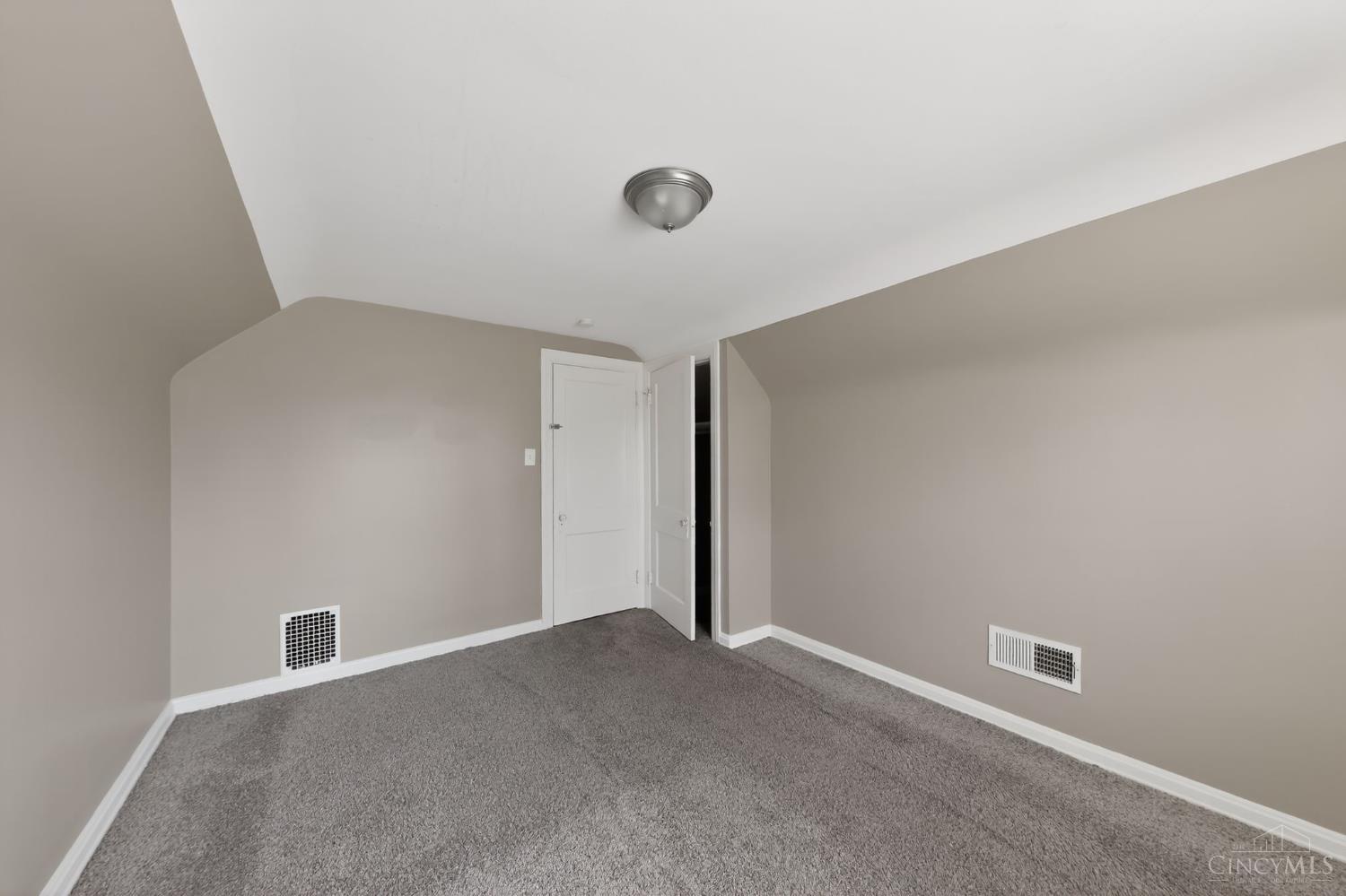 3022 North Bend Road, Green Twp, OH, 45239 — photo 23