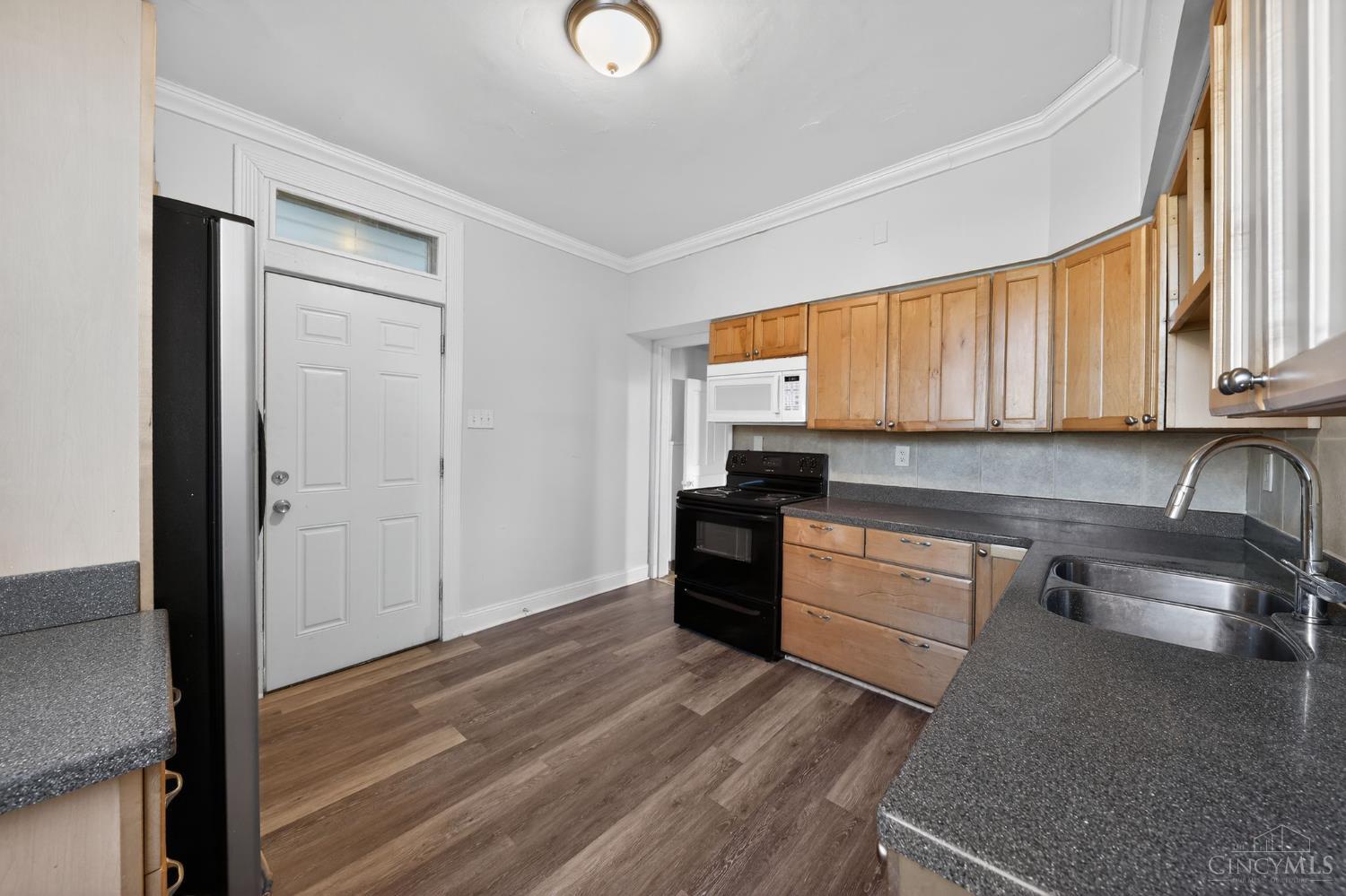 3226 Montana Avenue, Cincinnati, OH, 45211 — photo 20