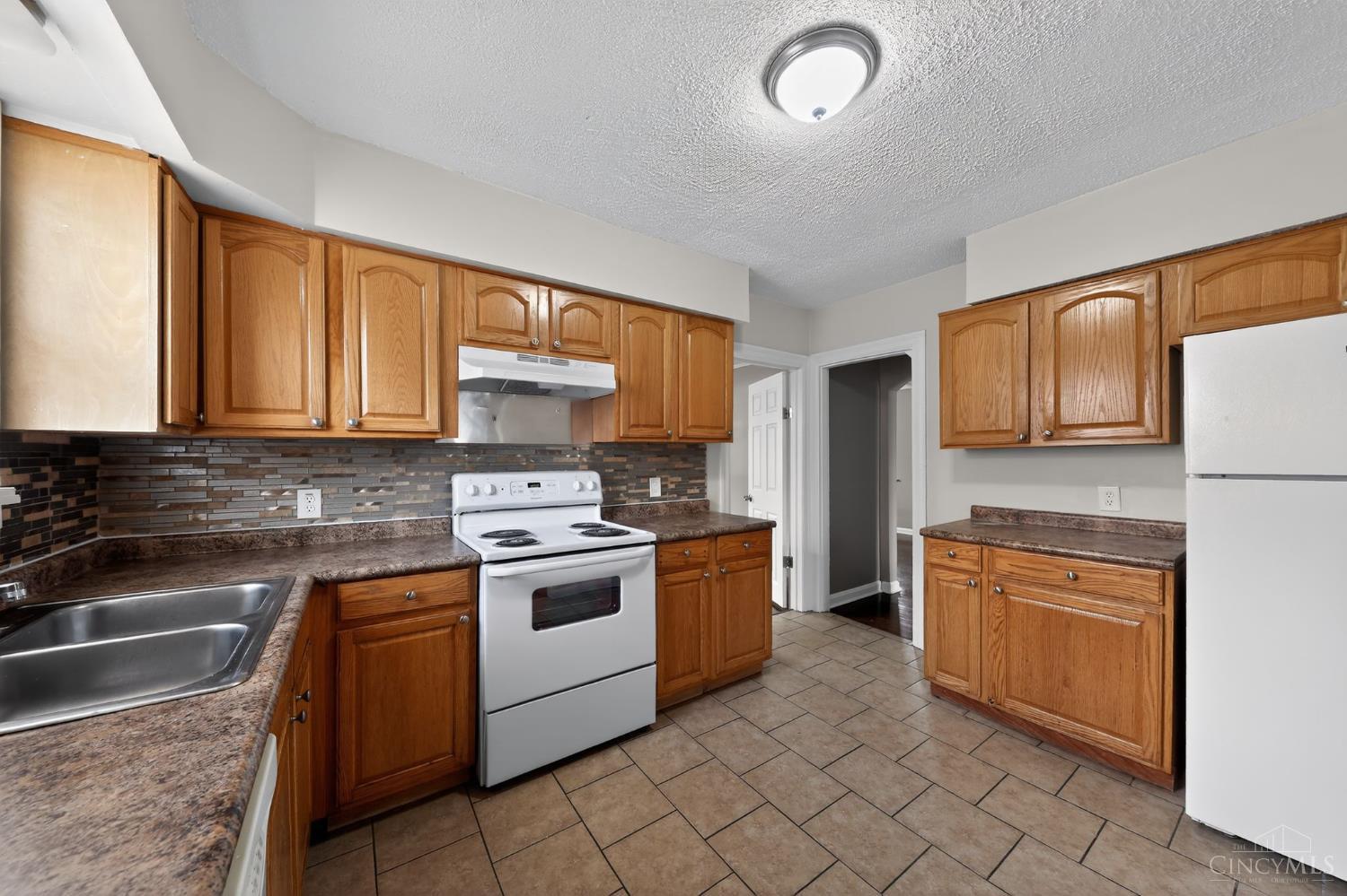 3022 North Bend Road, Green Twp, OH, 45239 — photo 15