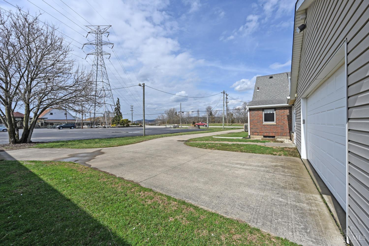 7853 Batavia Road, Newtown, OH, 45244 — photo 62