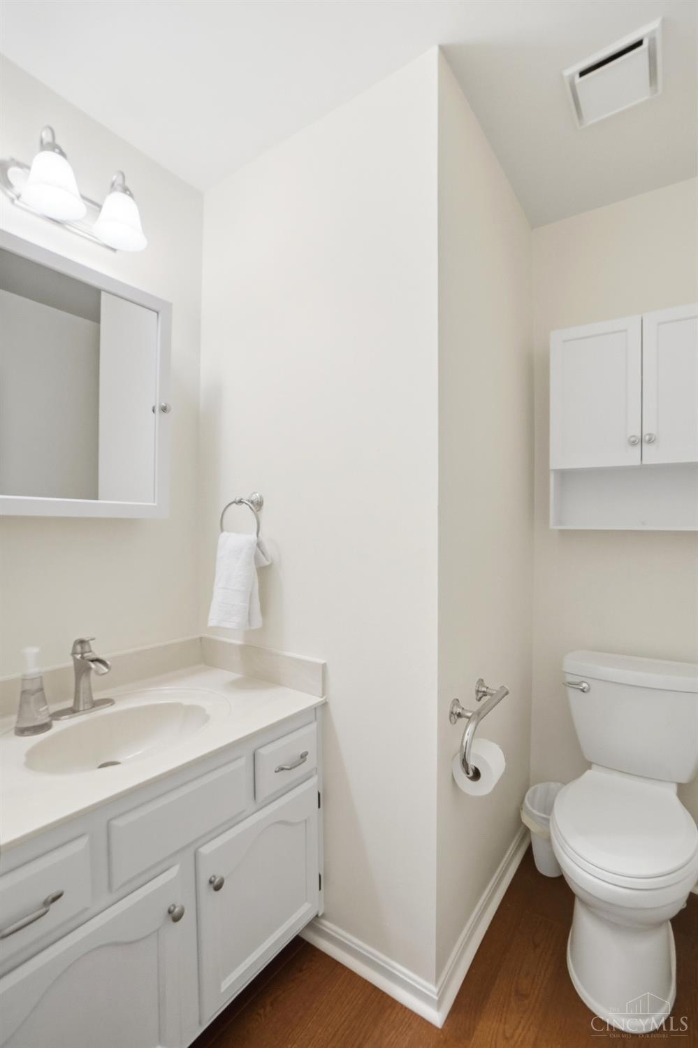 6872 Sandharbor Court, Hamilton Twp, OH, 45039 — photo 15