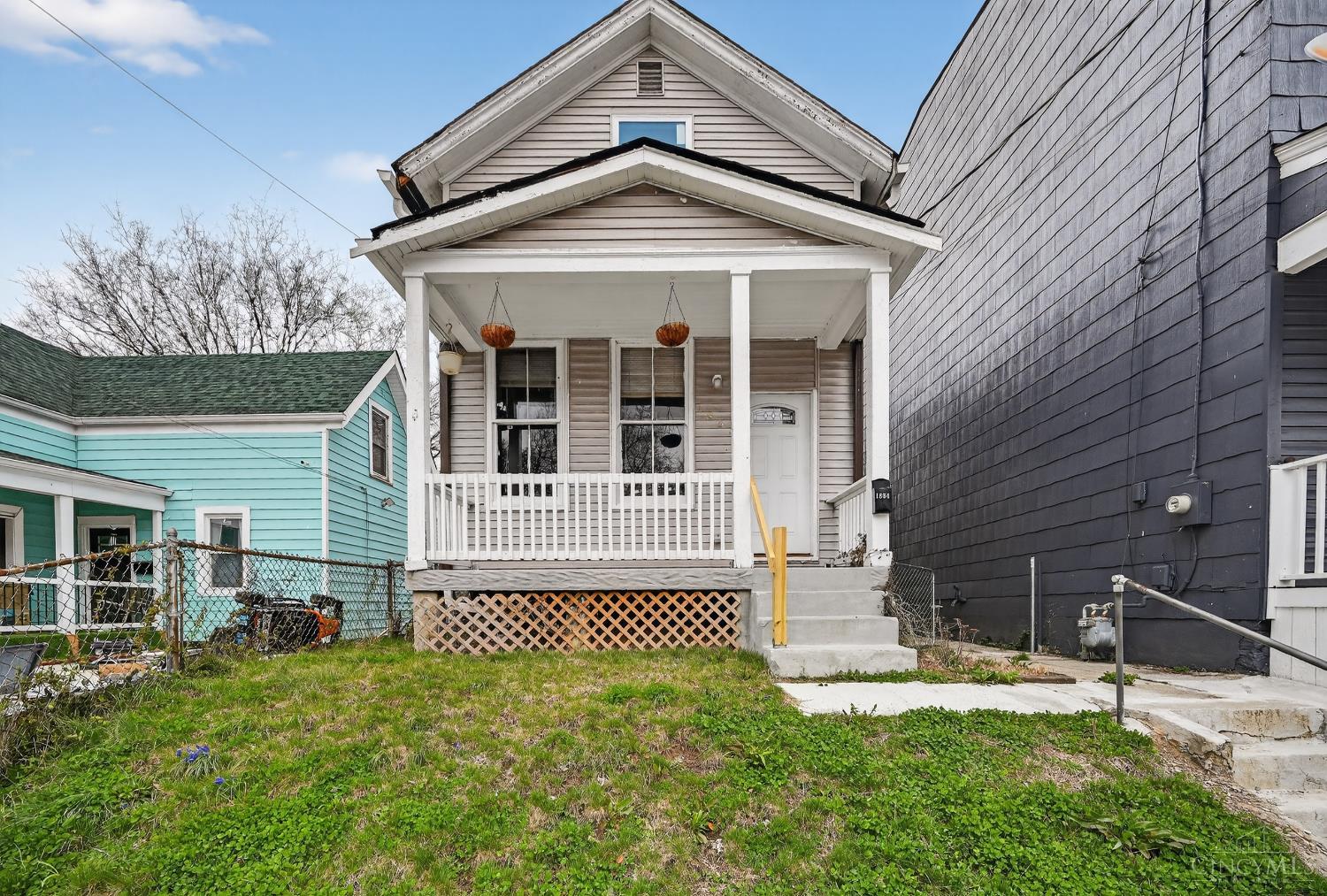 Homes for sale in Cincinnati, OH | 1854 Knox St, Cincinnati, OH 45214 | MLS# 1871882