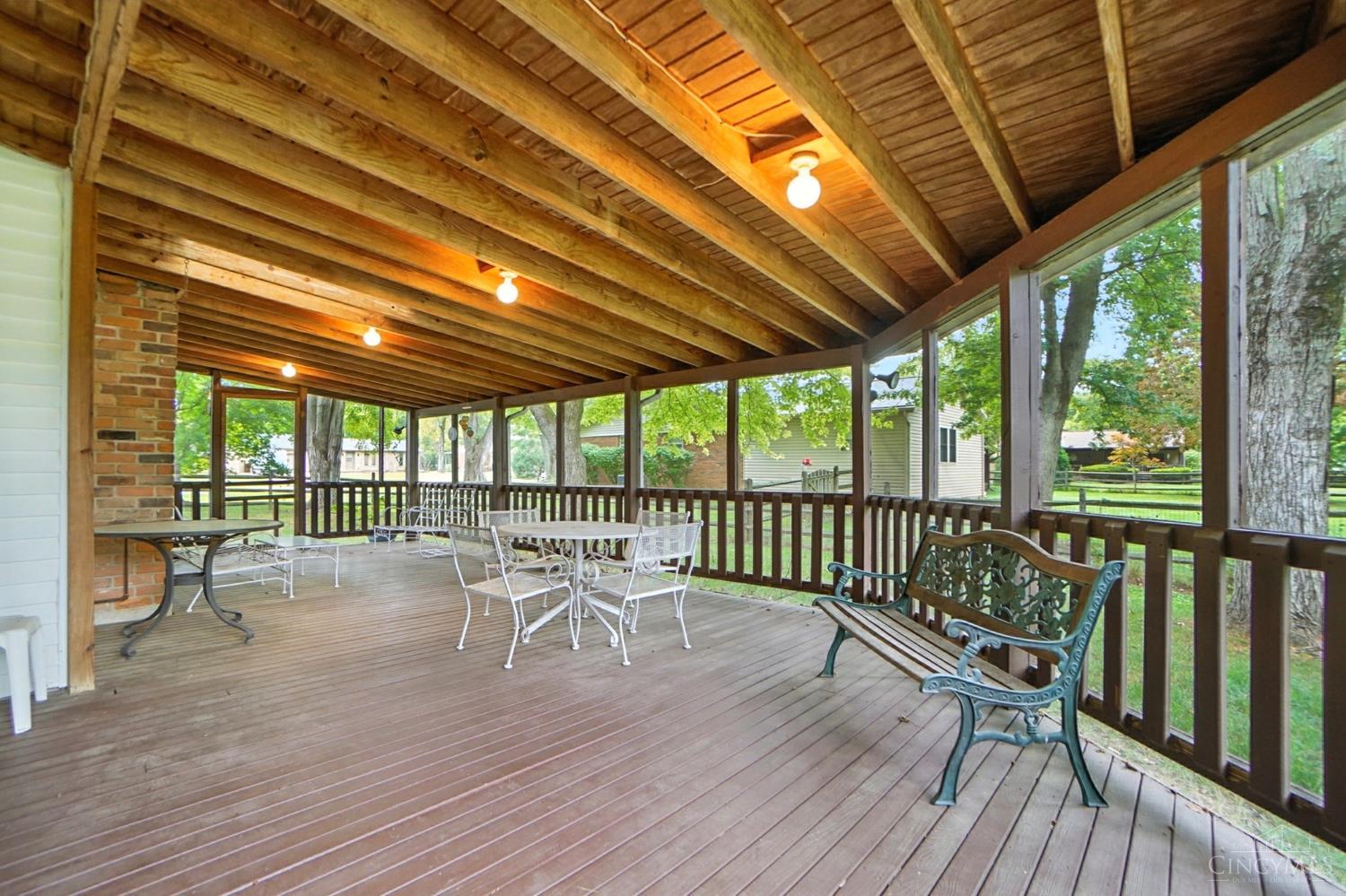 8253 Lake Ridge Drive, West Chester, OH, 45069 — photo 33