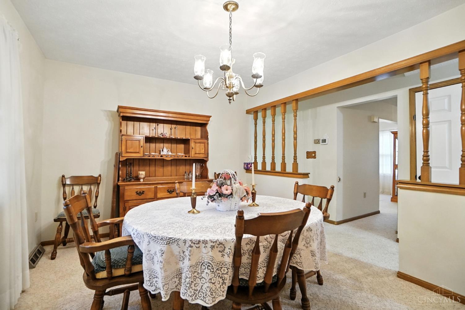 8253 Lake Ridge Drive, West Chester, OH, 45069 — photo 10