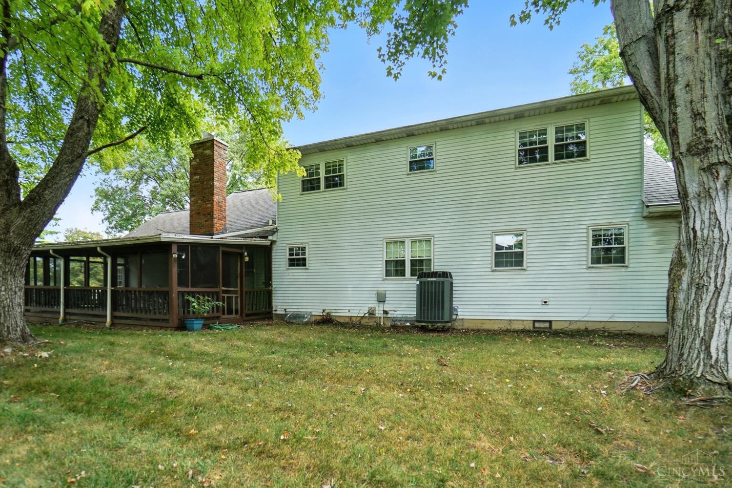 8253 Lake Ridge Drive, West Chester, OH, 45069 — photo 30