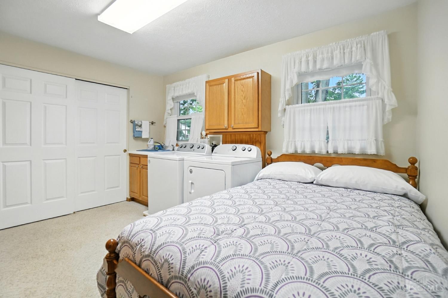 8253 Lake Ridge Drive, West Chester, OH, 45069 — photo 14