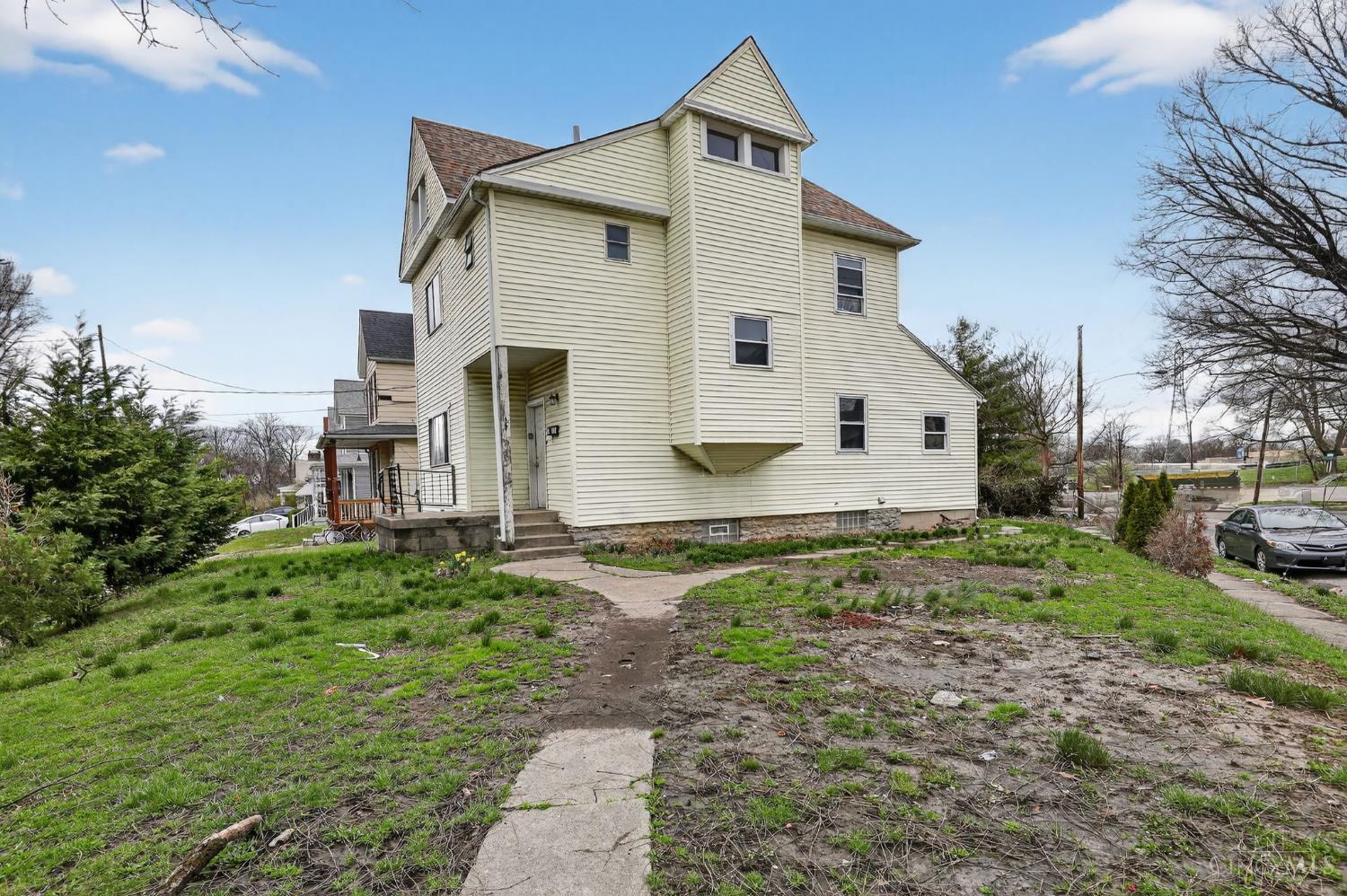 Homes for sale in Norwood, OH | 4730 Woodlawn Ave, Norwood, OH 45212 | MLS# 1872132