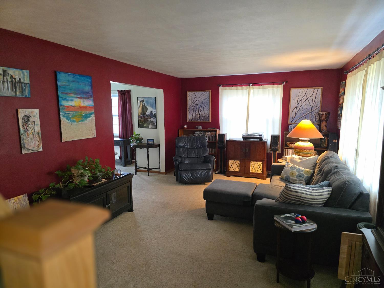 Homes for sale in Hamilton, OH | 95 Reister Dr, Hamilton, OH 45013 | MLS# 1872052