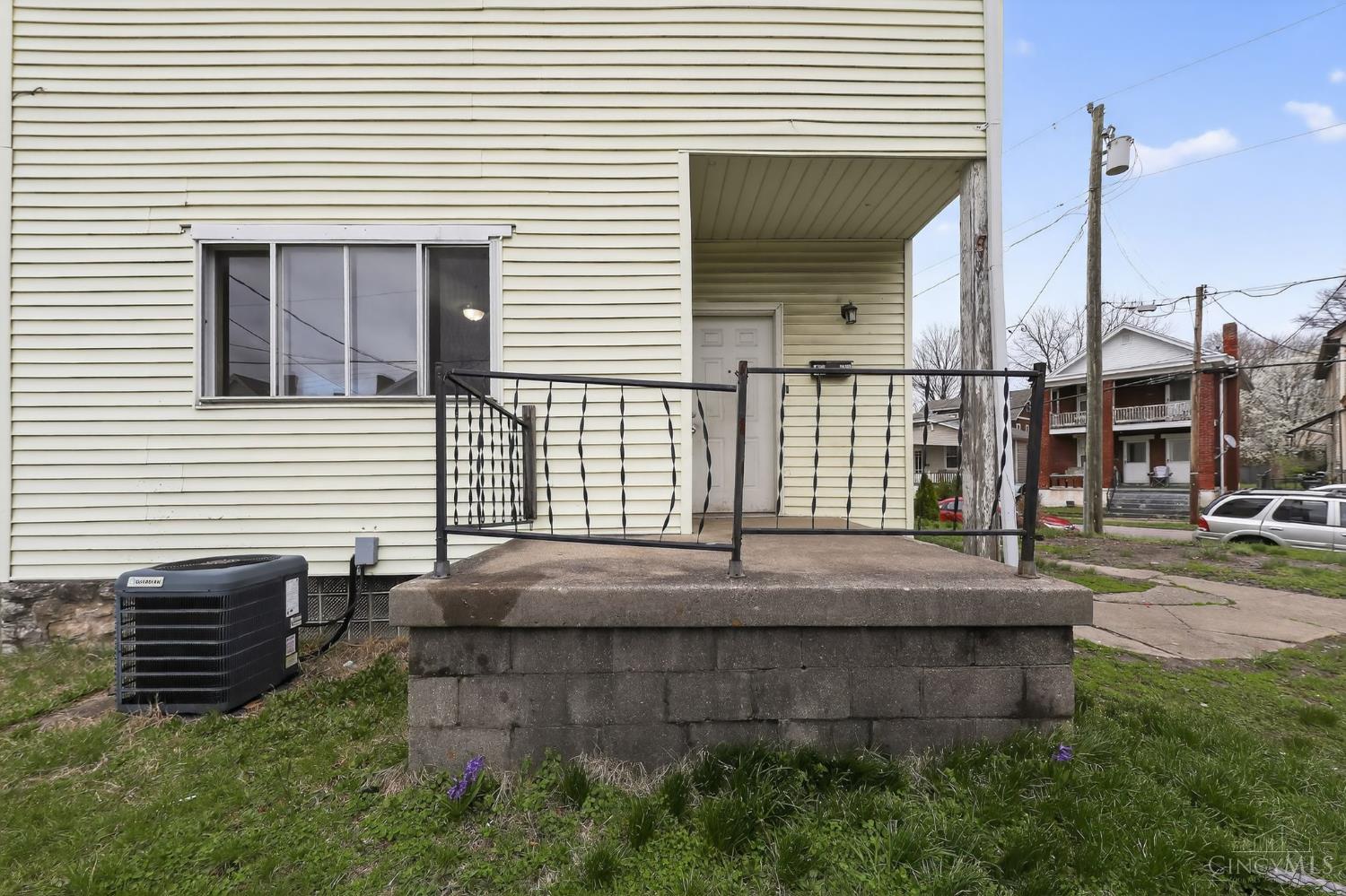 Homes for sale in Norwood, OH | 4730 Woodlawn Ave, Norwood, OH 45212 | MLS# 1872132