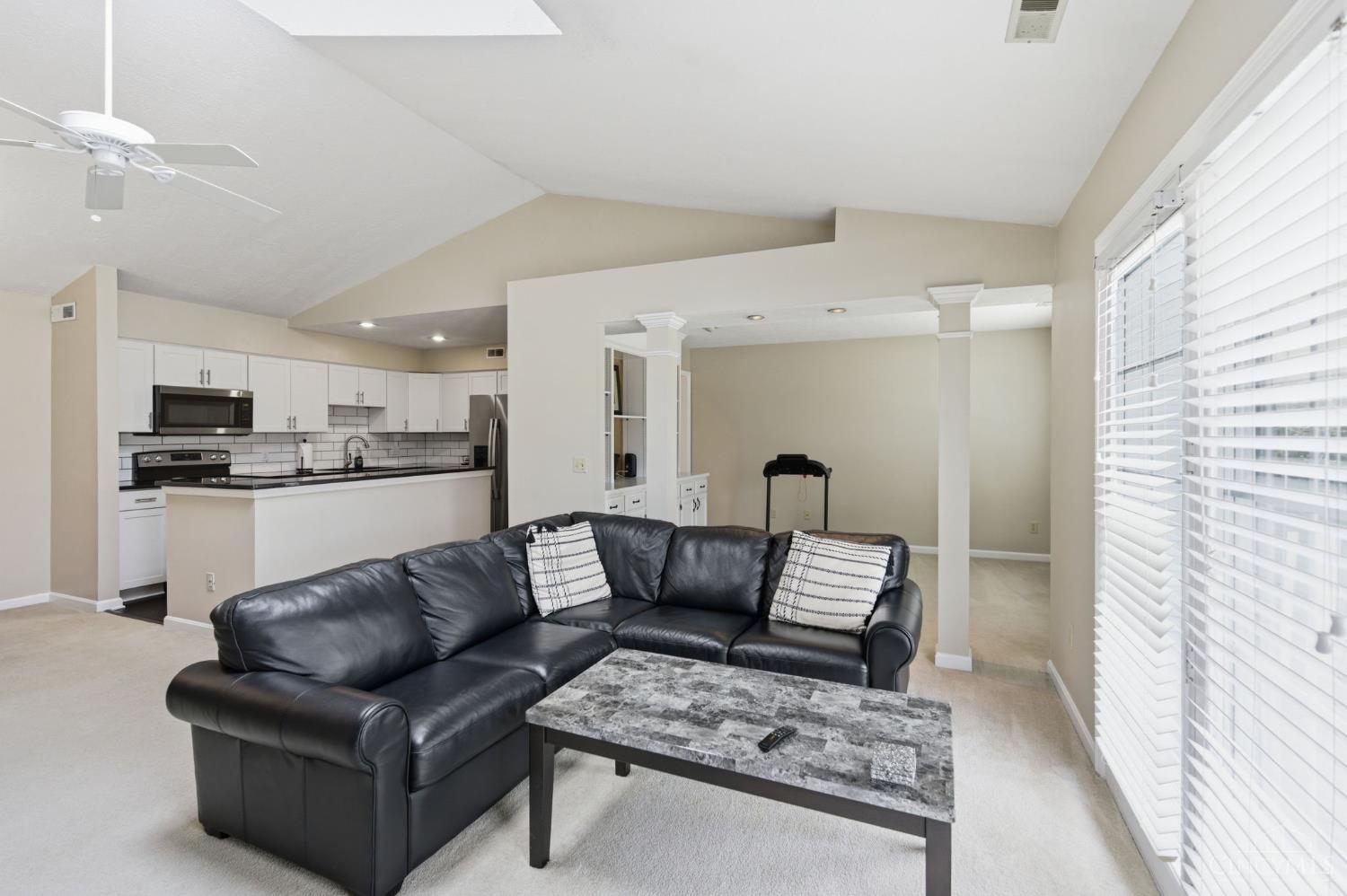 Homes for sale in Loveland, OH | 4044 White Chapel Ln, Loveland, OH 45140 | MLS# 1872071