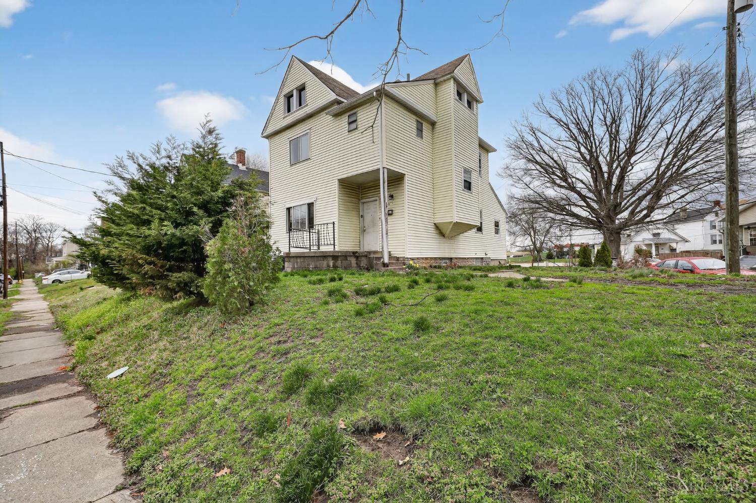 Homes for sale in Norwood, OH | 4730 Woodlawn Ave, Norwood, OH 45212 | MLS# 1872132
