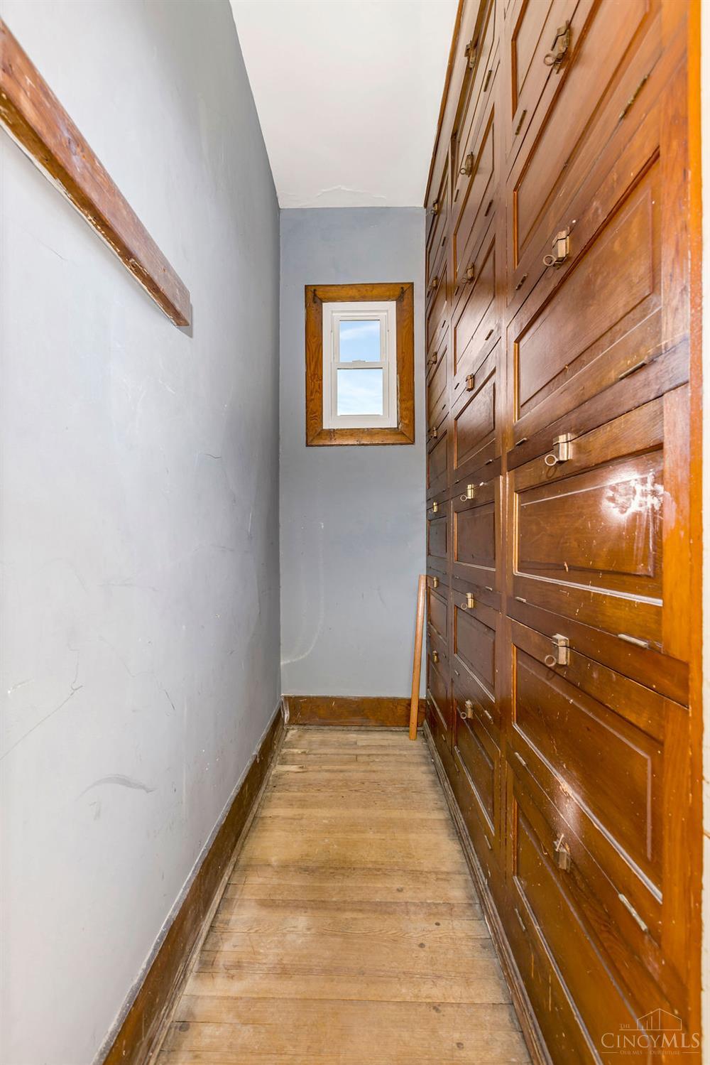 990 Burton Avenue, Cincinnati, OH, 45229 — photo 24