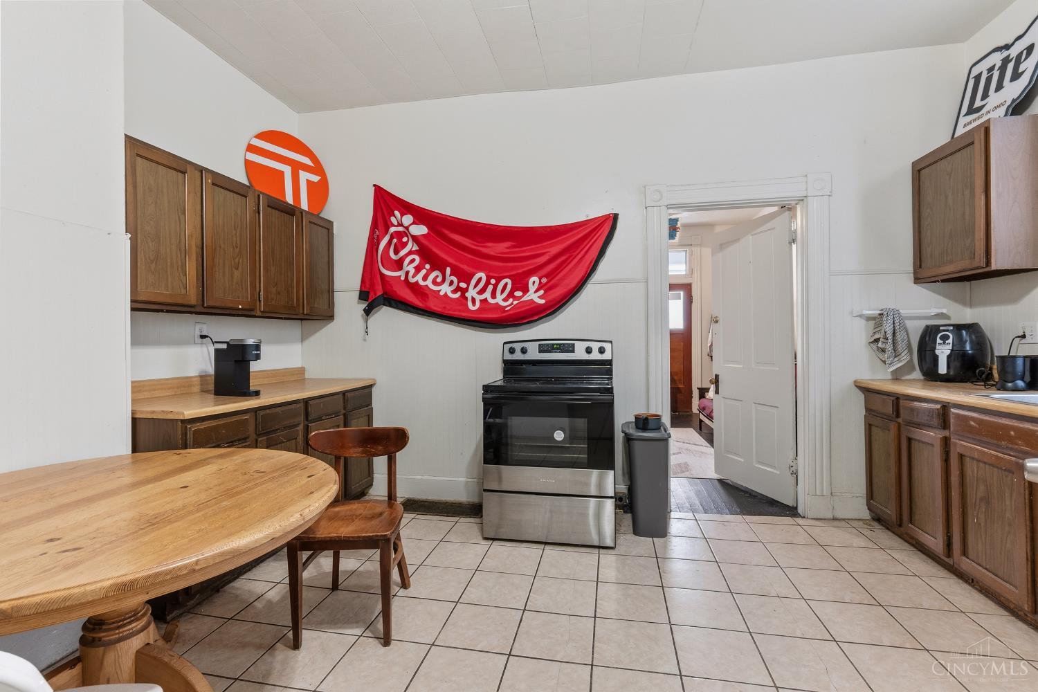 2327 Stratford Avenue, Cincinnati, OH, 45219 — photo 5