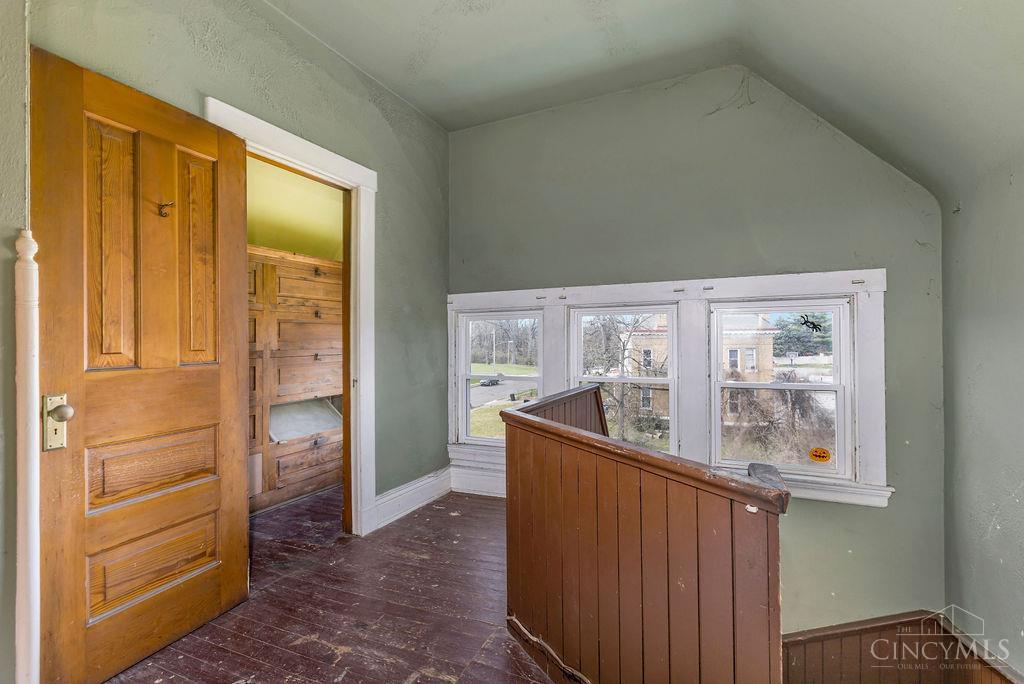 990 Burton Avenue, Cincinnati, OH, 45229 — photo 28