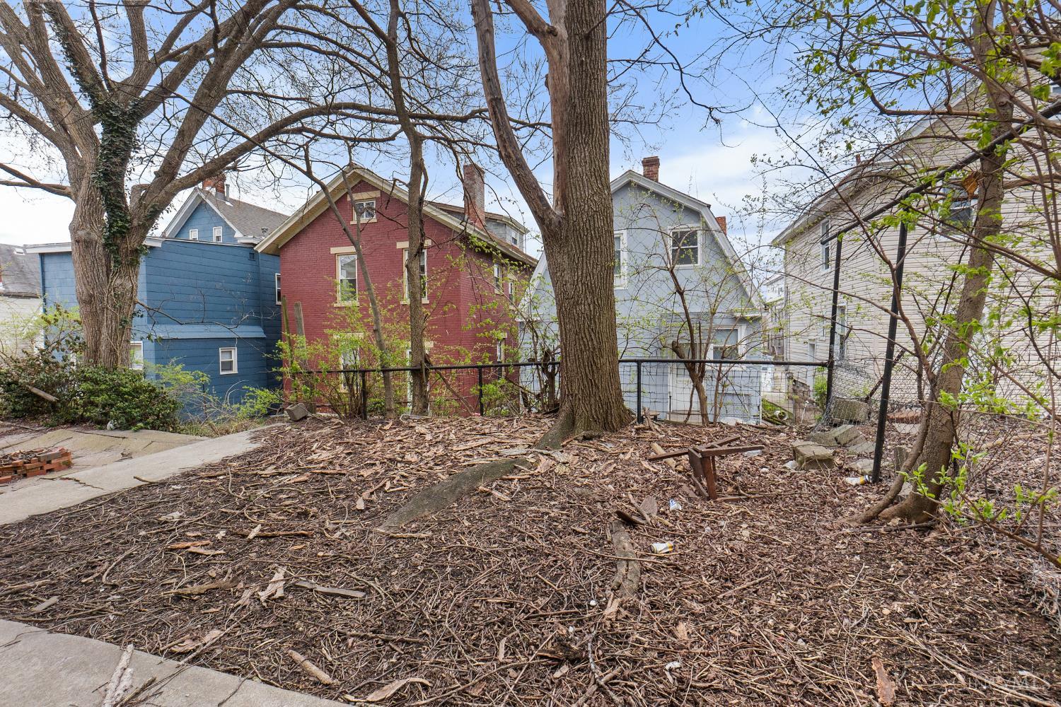 2327 Stratford Avenue, Cincinnati, OH, 45219 — photo 24