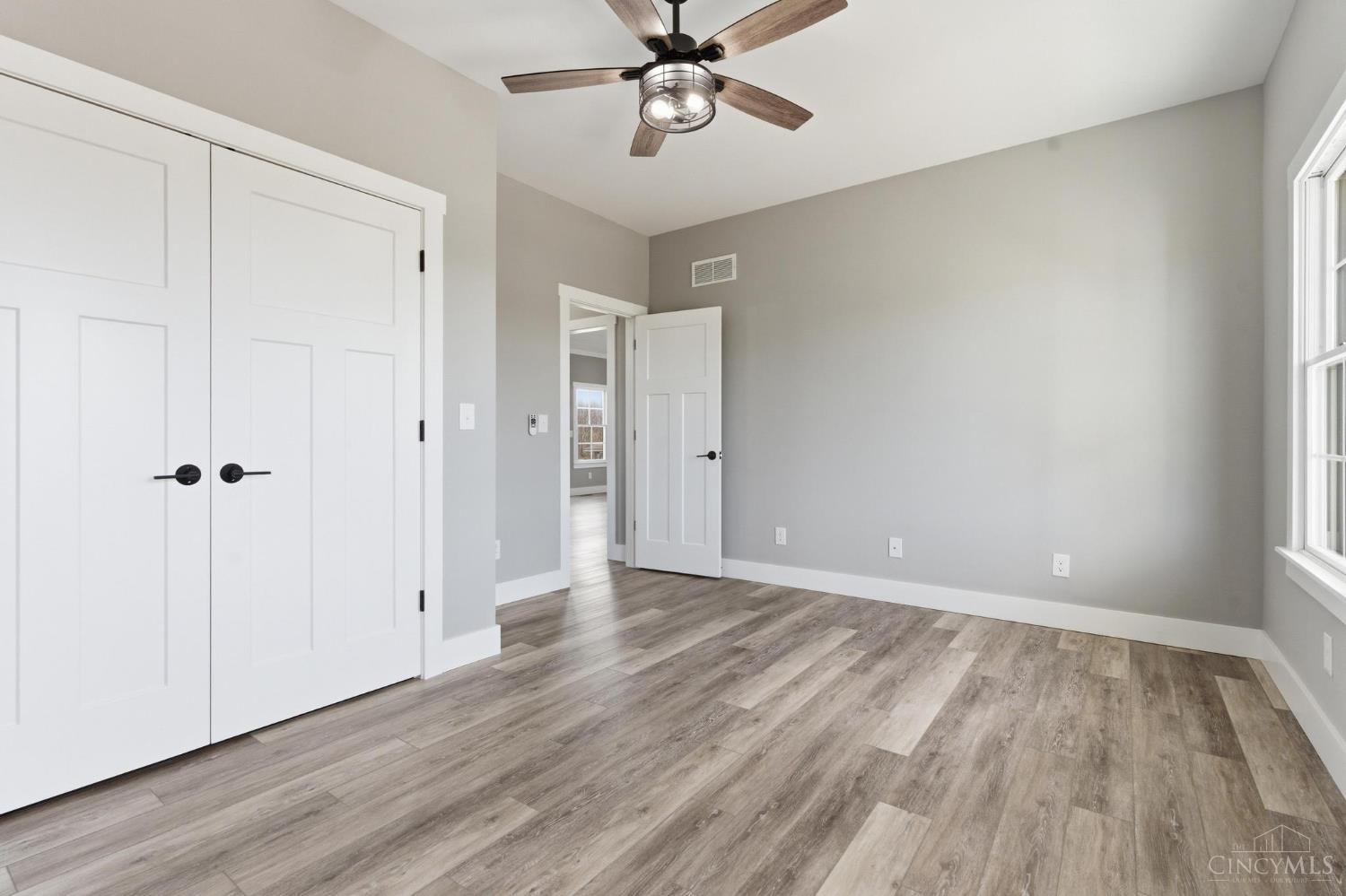 199 Knolls Drive, Washington Twp, OH, 45177 — photo 16