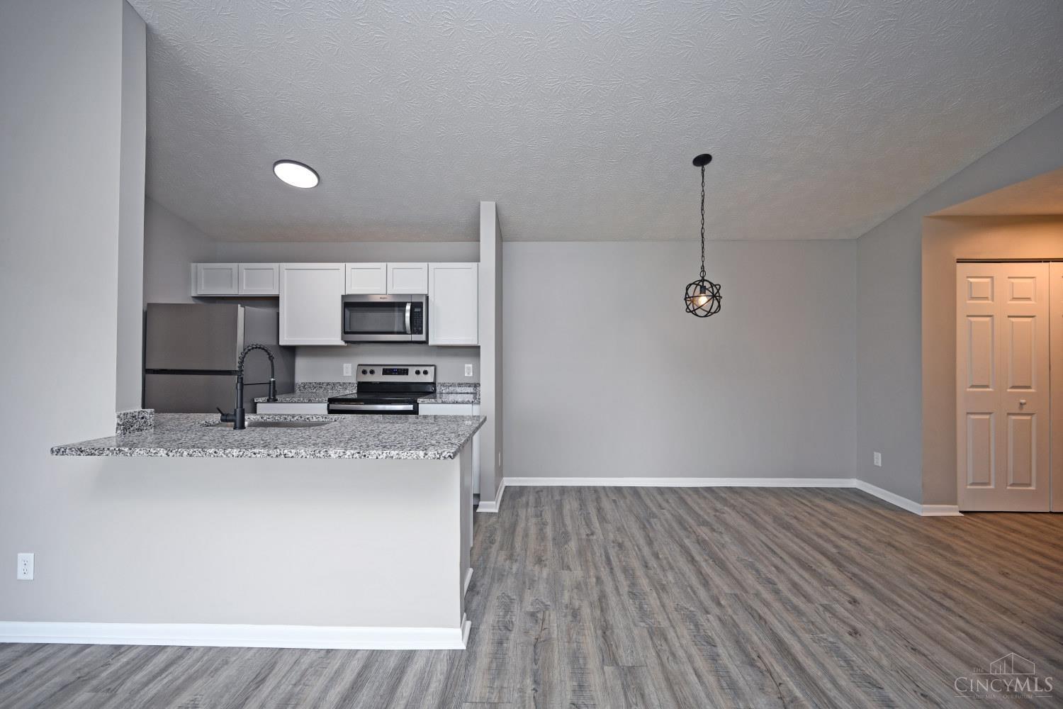 5985 Meadow Creek Drive #9, Milford, OH, 45150 — photo 12