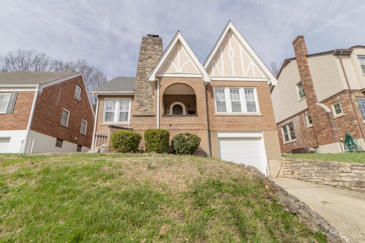 4330 Schulte Drive, Cincinnati, OH, 45205